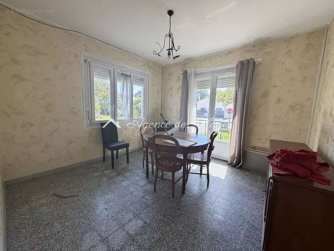 Maison à vendre, 107m², Meschers-sur-Gironde
