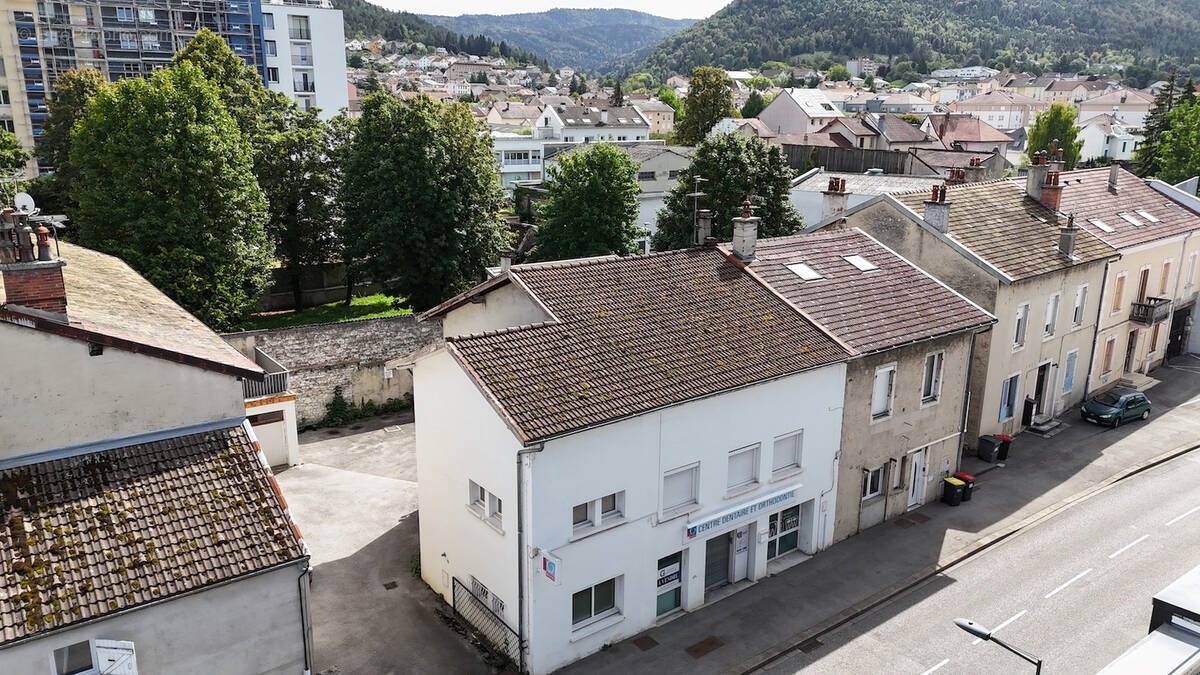 Maison à vendre, 250m², Oyonnax