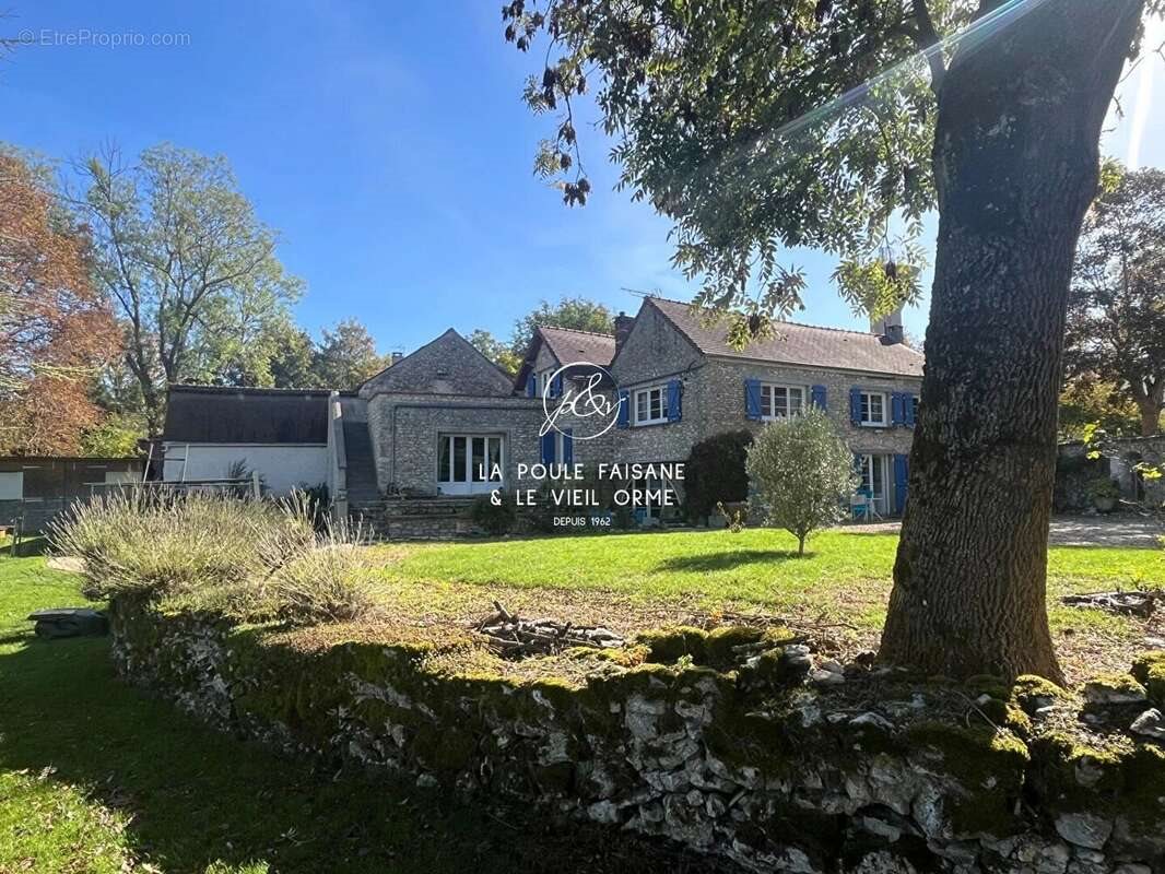 Maison à vendre, 210m², Courgent