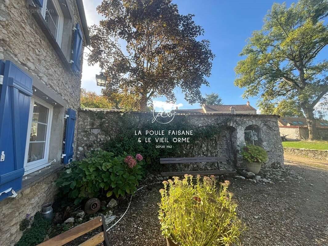 Maison à vendre, 210m², Courgent