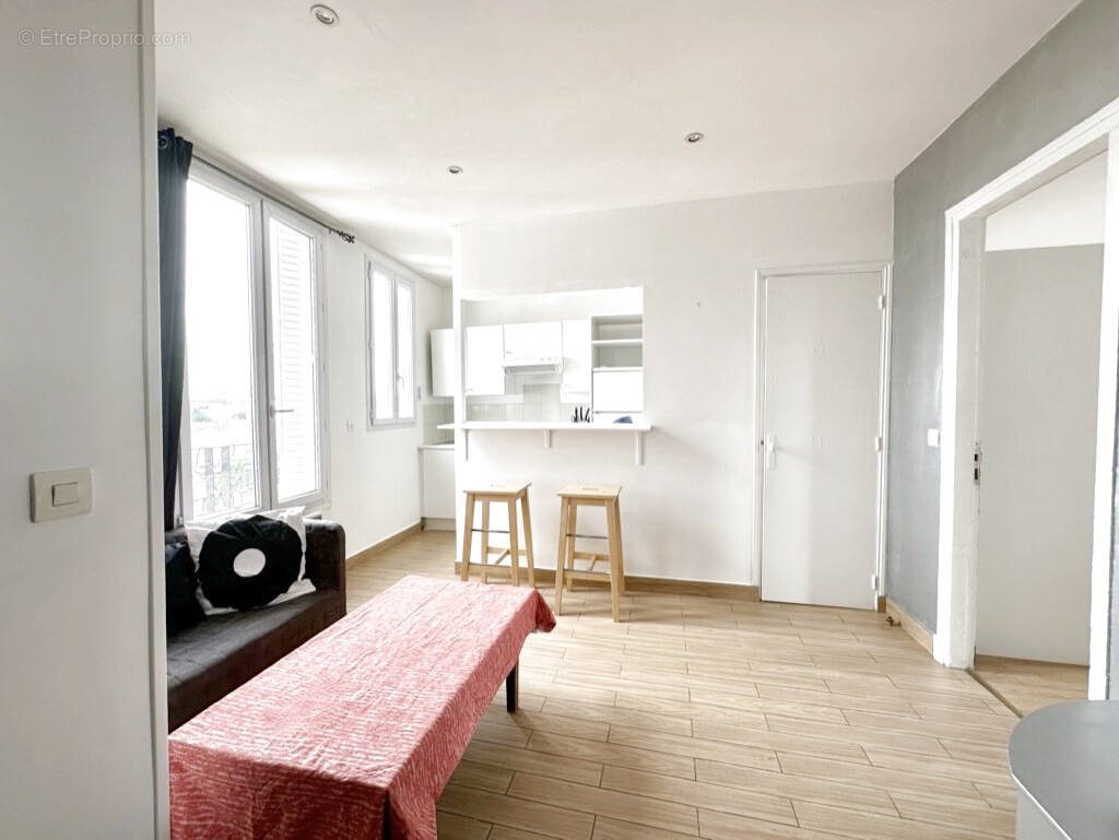 Appartement à vendre, 28m², Vitry-sur-Seine