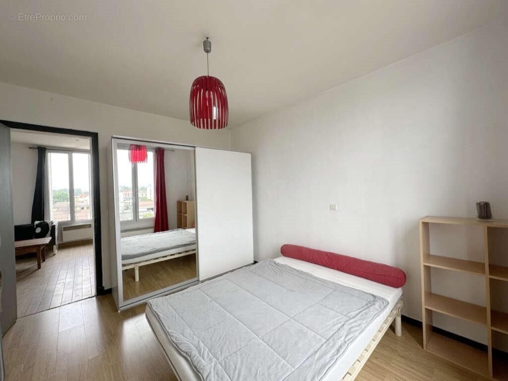 Appartement à vendre, 28m², Vitry-sur-Seine
