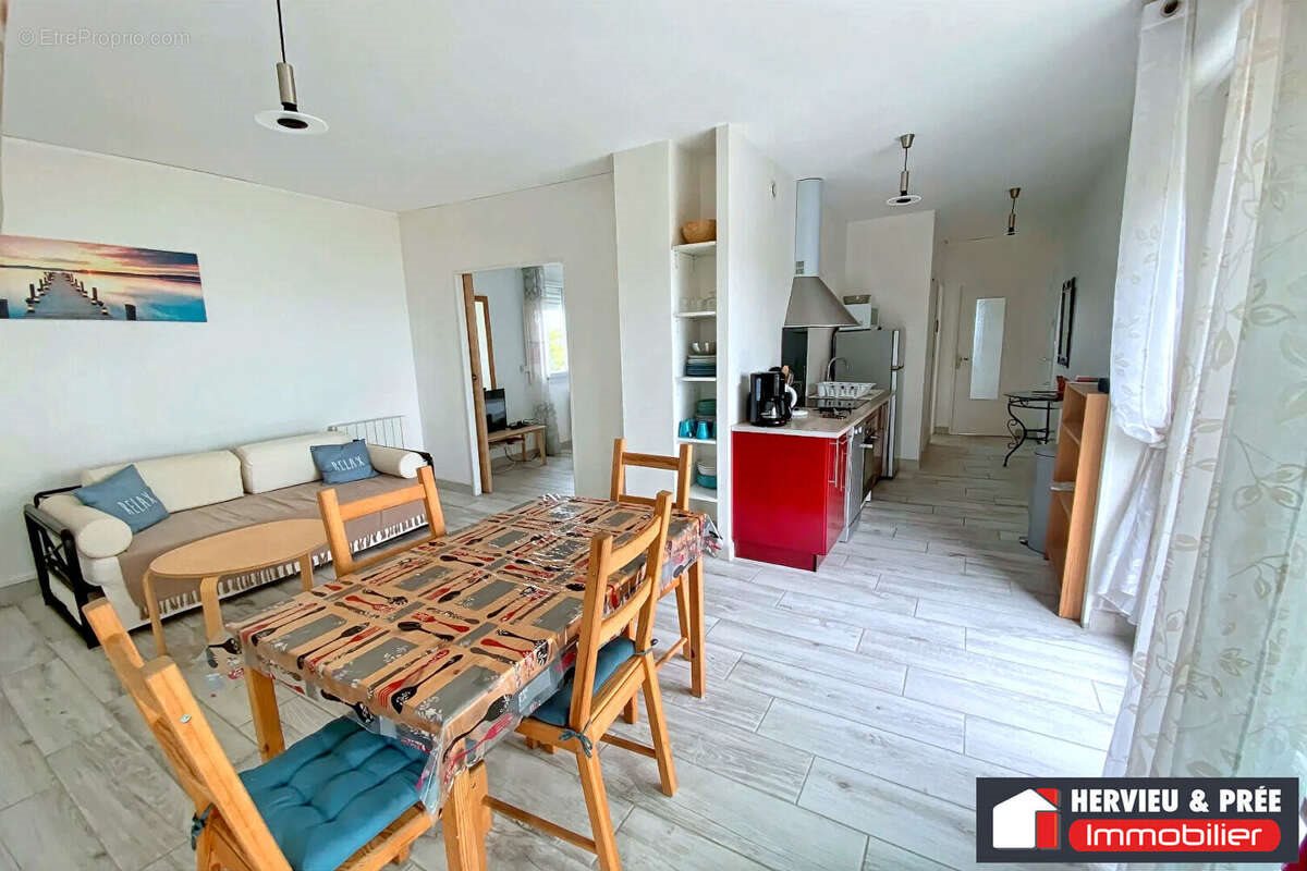 Appartement à vendre, 59m², Luc-sur-Mer