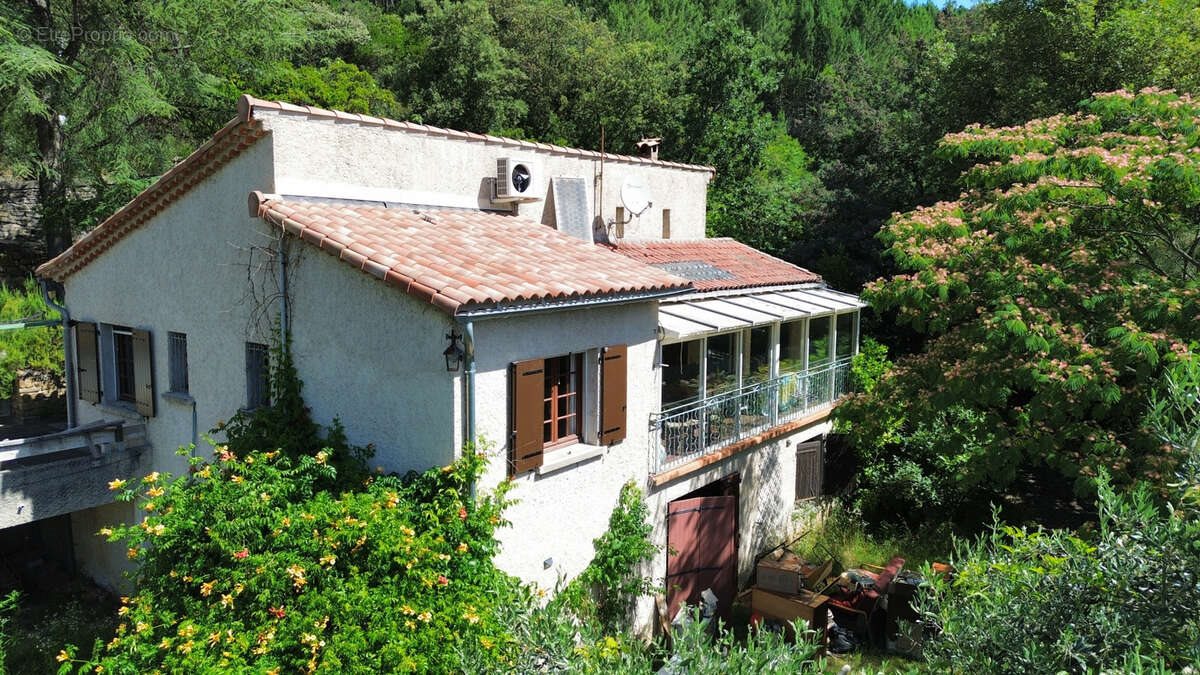Maison à vendre, 95m², Saint-Jean-du-Pin