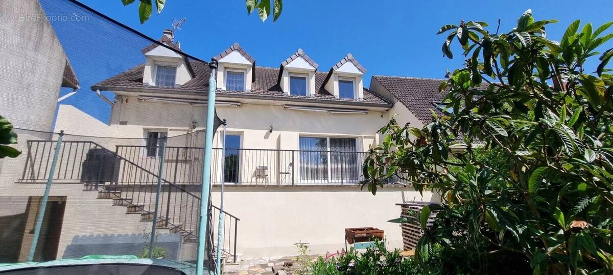 Maison à vendre, 188m², Garges-lès-Gonesse
