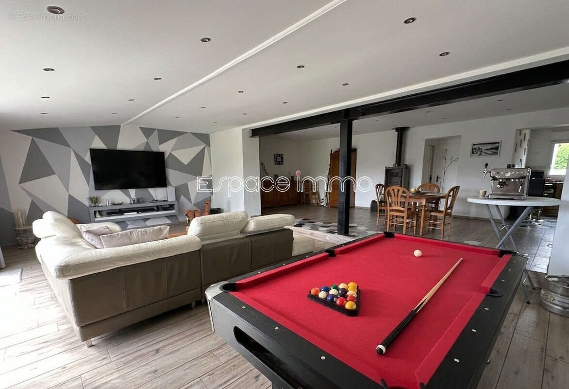 Maison à vendre, 158m², Malaunay