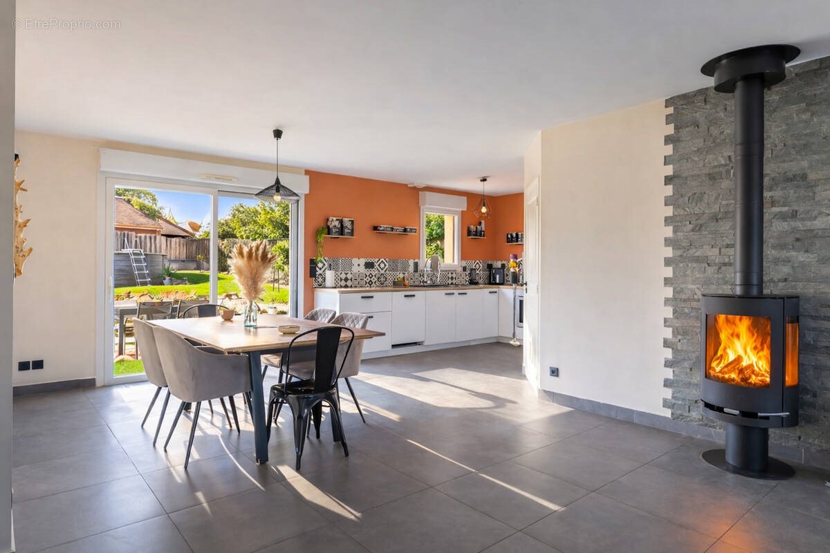 Maison à vendre, 88m², Degré
