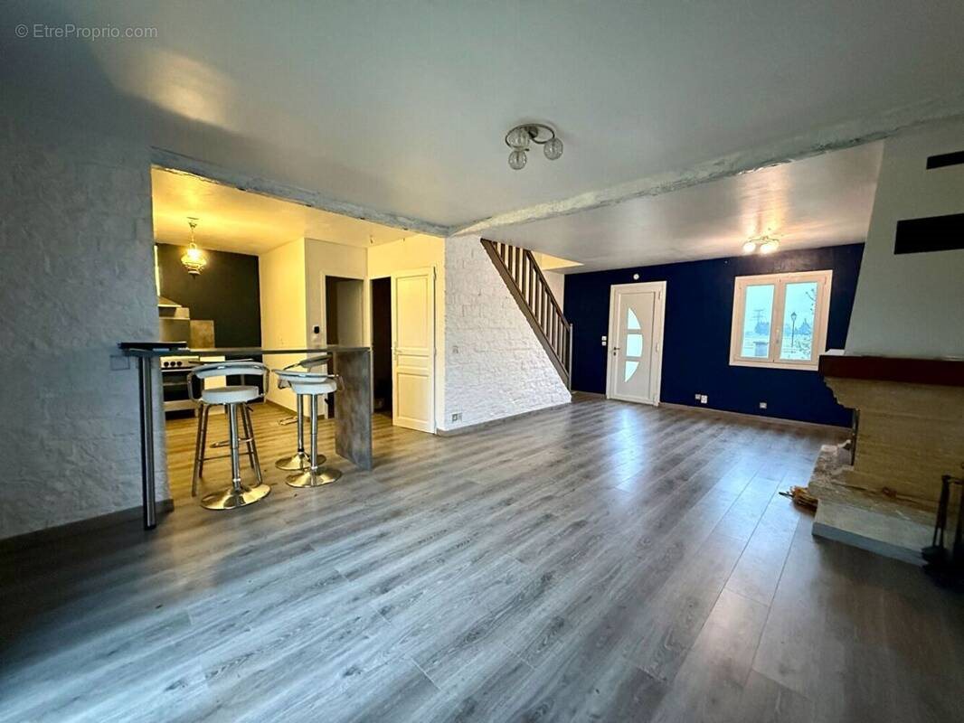Maison à vendre, 90m², Sainte-Geneviève