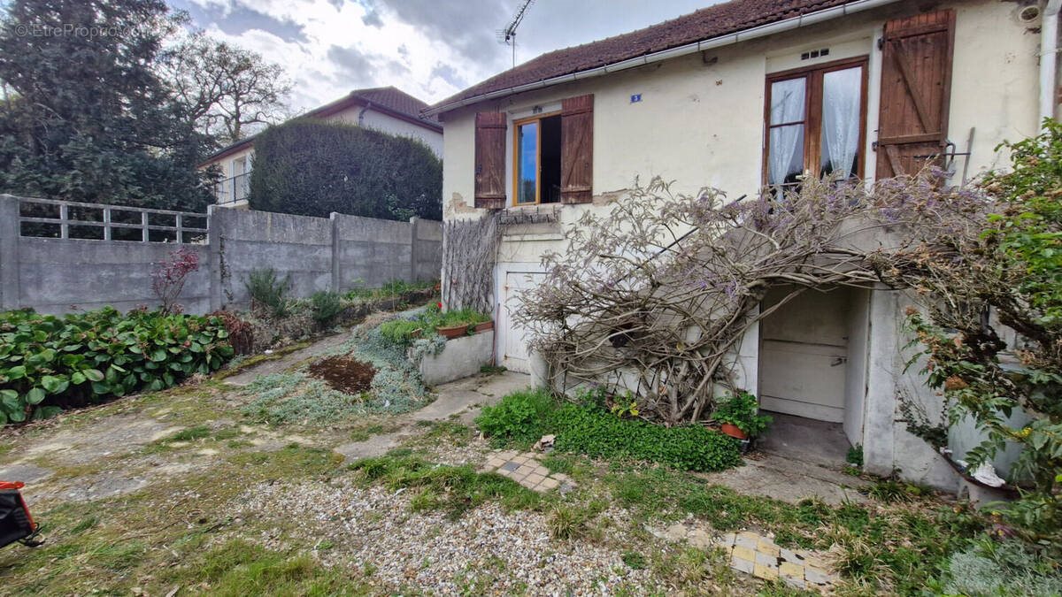 Maison à vendre, 60m², Fontenay-le-Fleury