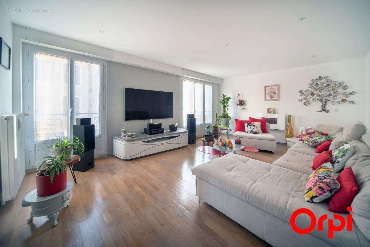 Appartement à vendre, 102m², Mâcon