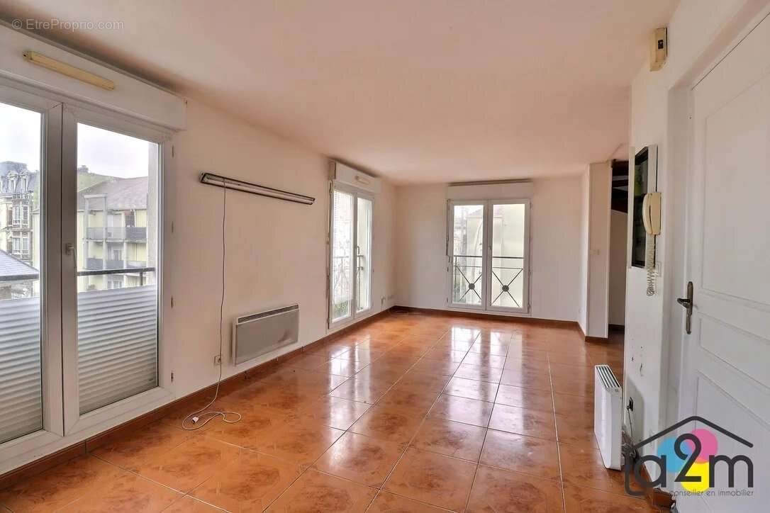 Appartement à vendre, 67m², Creil