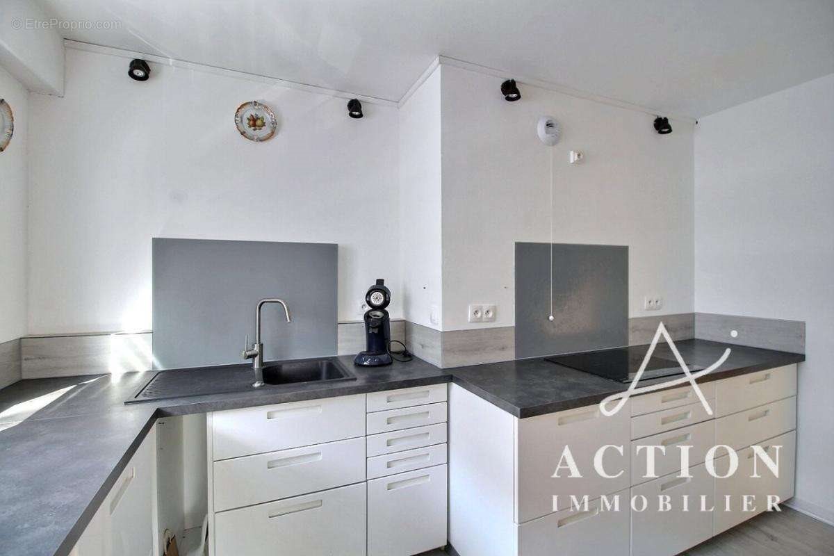 Appartement à vendre, 80m², Loos