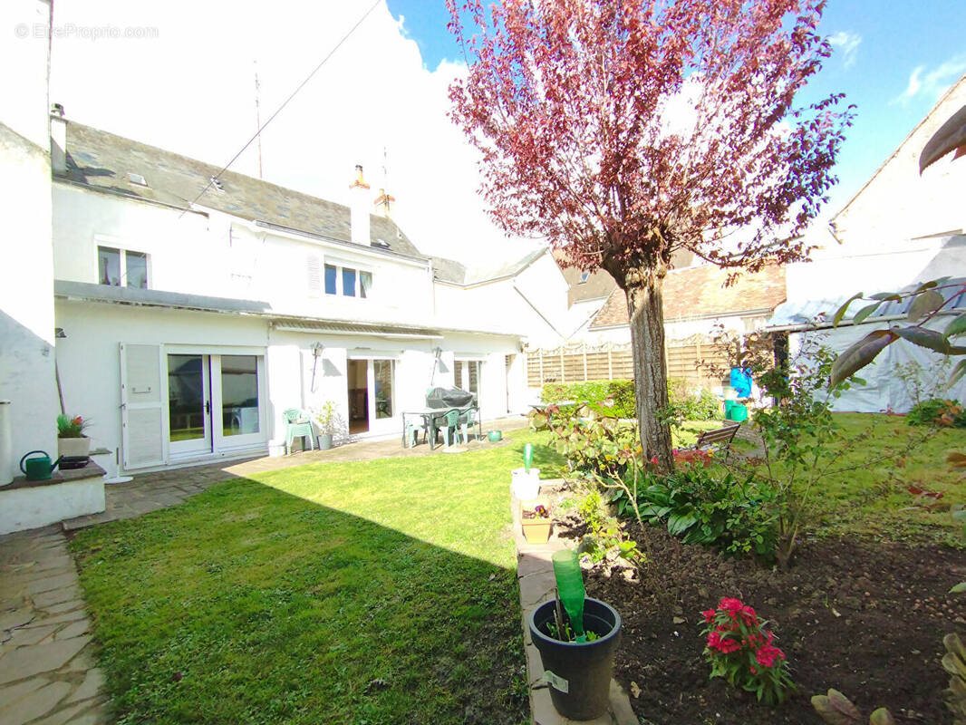 Maison à vendre, 192m², Bonneval