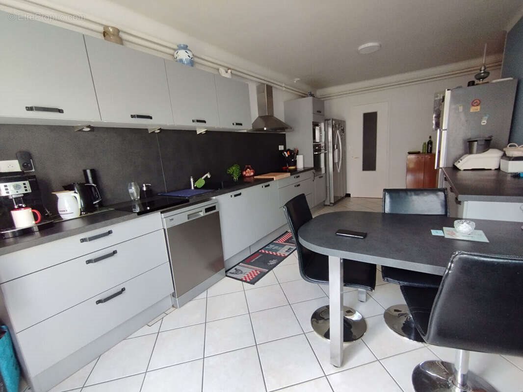 Maison à vendre, 192m², Bonneval