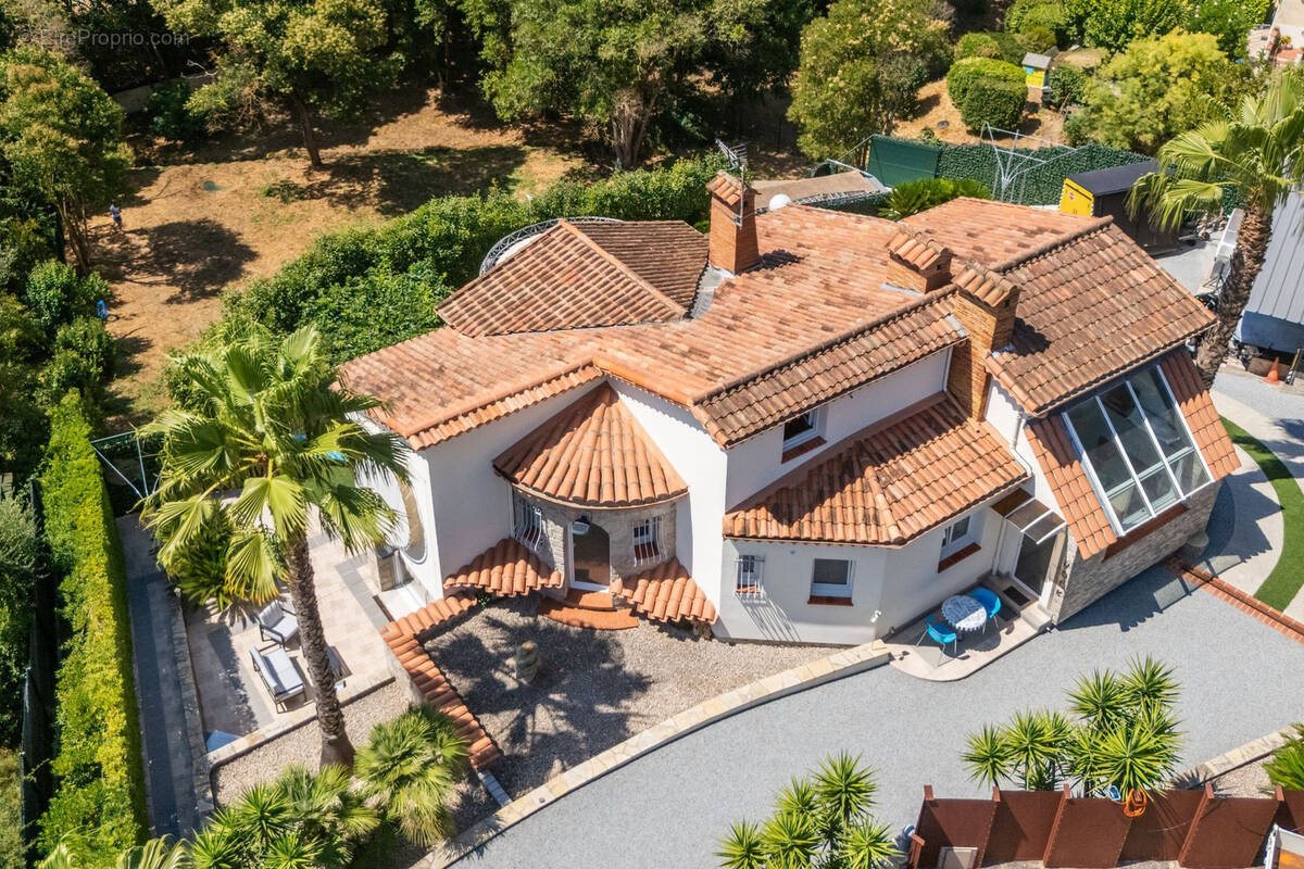 Maison à vendre, 214m², Mandelieu-la-Napoule