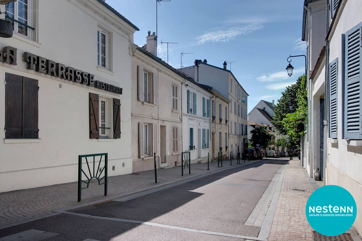 Appartement à vendre, 25m², Rueil-Malmaison