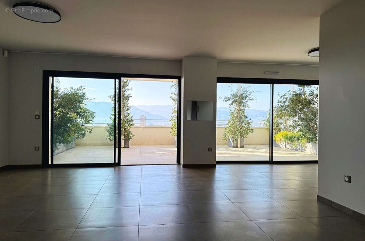 Appartement à vendre, 144m², Valence