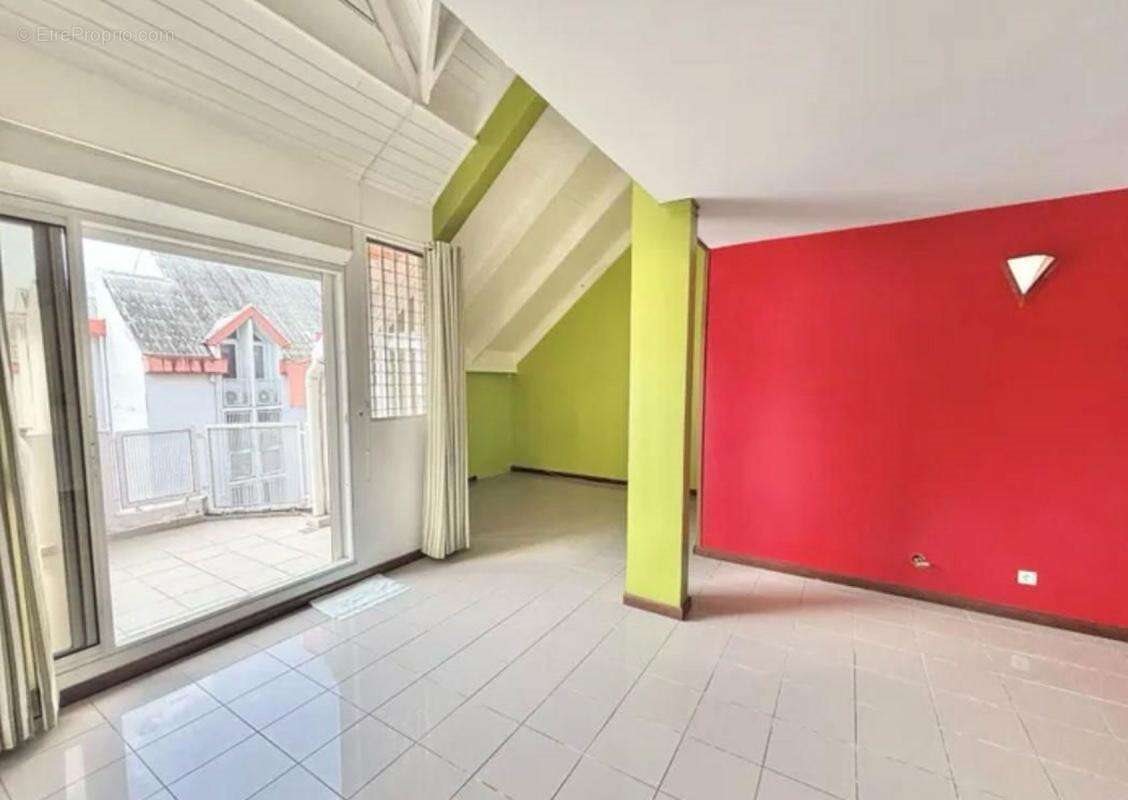Appartement à vendre, 140m², Les Abymes