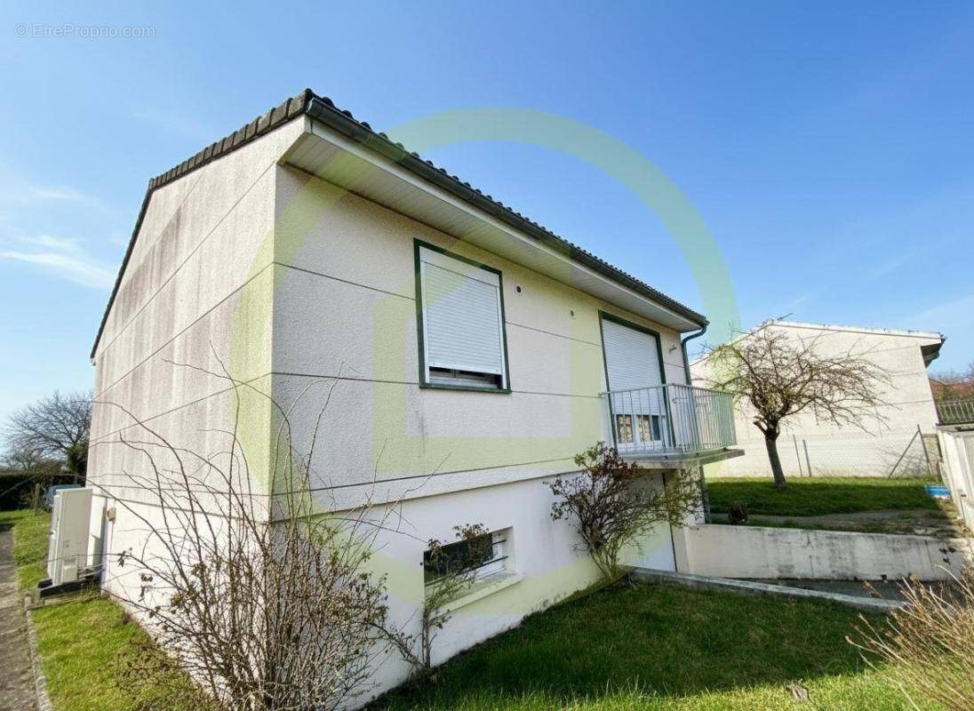 Maison à vendre, 63m², Lassigny