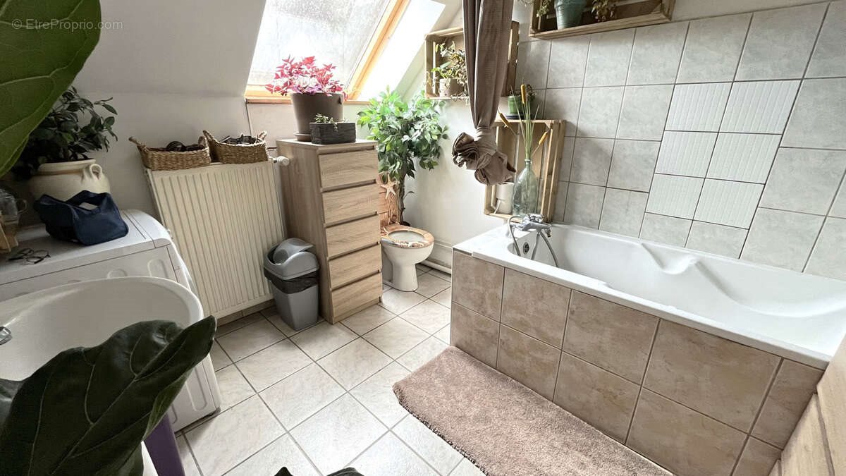 Appartement à vendre, 76m², Bourogne