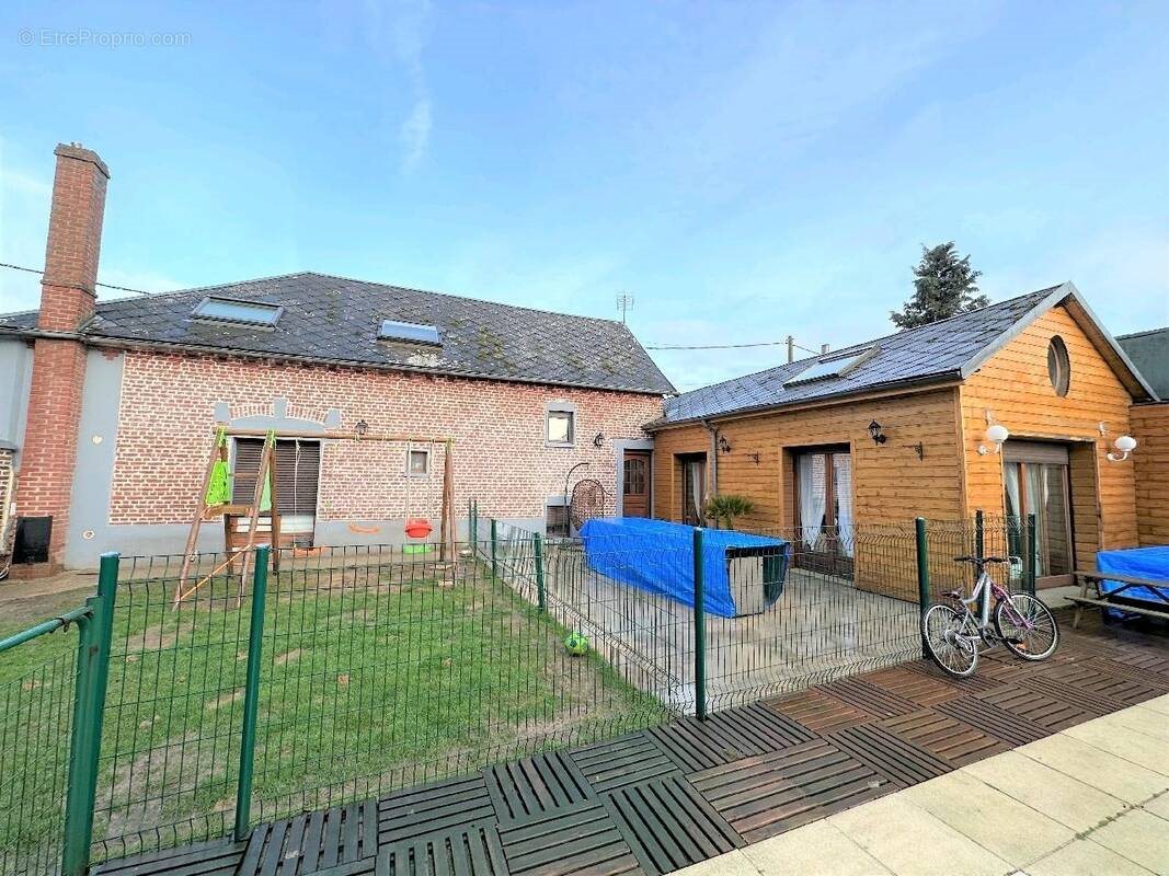 Maison à vendre, 121m², Bertincourt