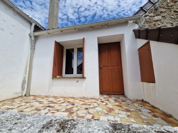 Maison à vendre, 73m², Breux-Jouy
