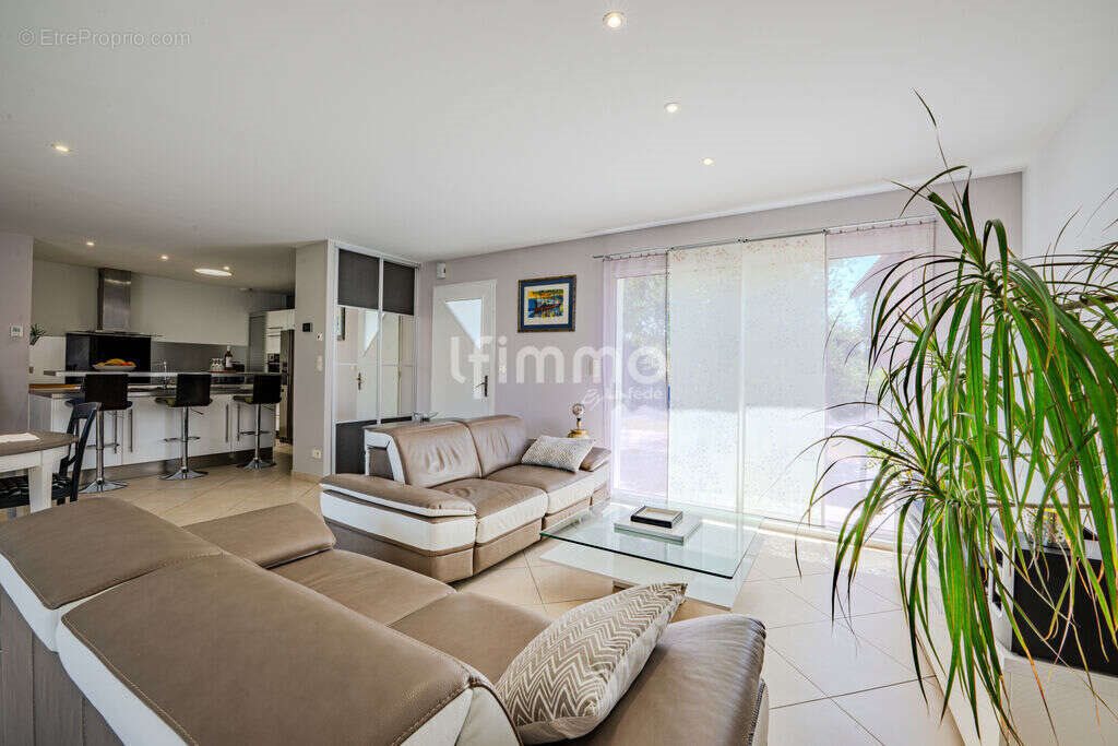 Maison à vendre, 136m², Ambès