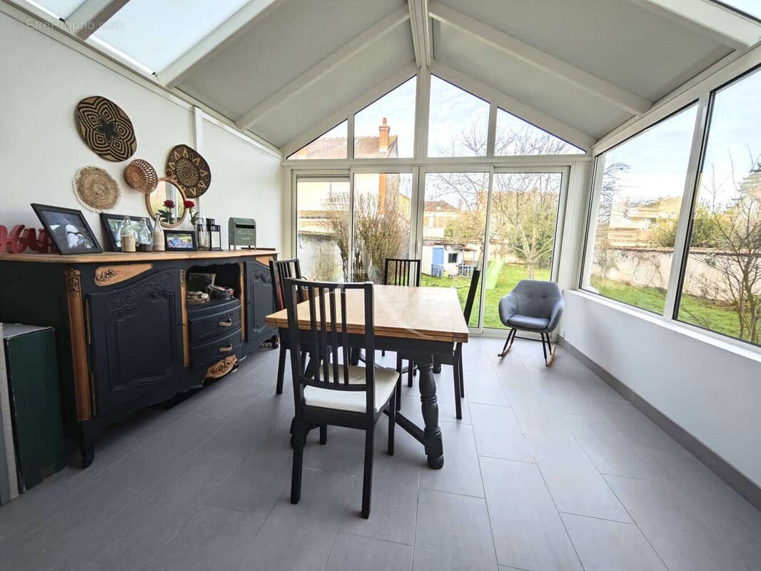 Maison à vendre, 121m², Tournan-en-Brie