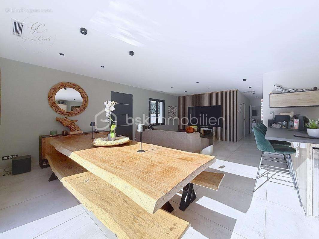 Maison à vendre, 101m², Montauroux