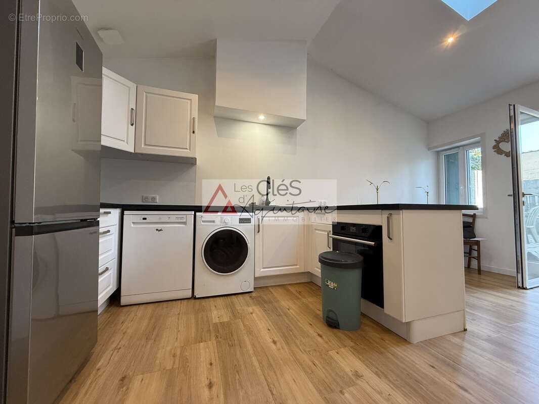 Maison à vendre, 61m², Virelade