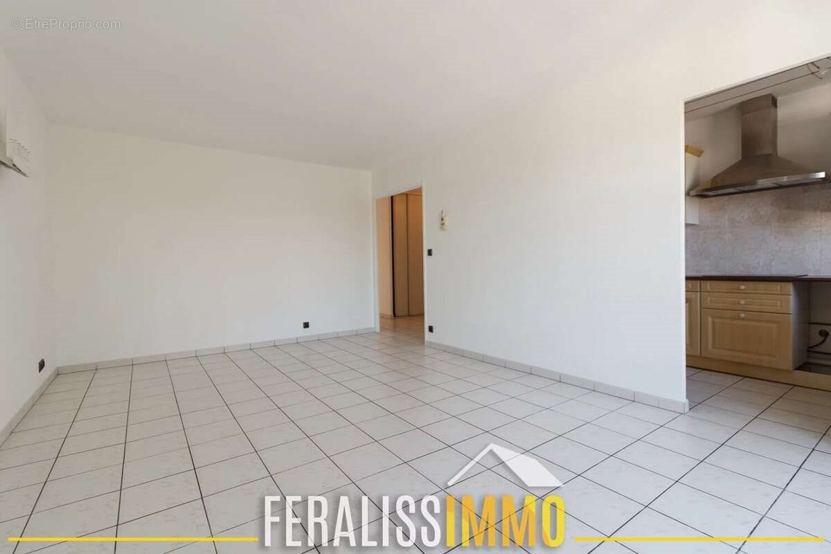 Appartement à vendre, 63m², Cergy