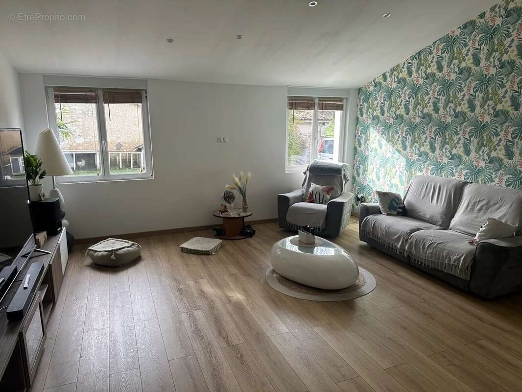 Maison à vendre, 187m², Saint-Bonnet