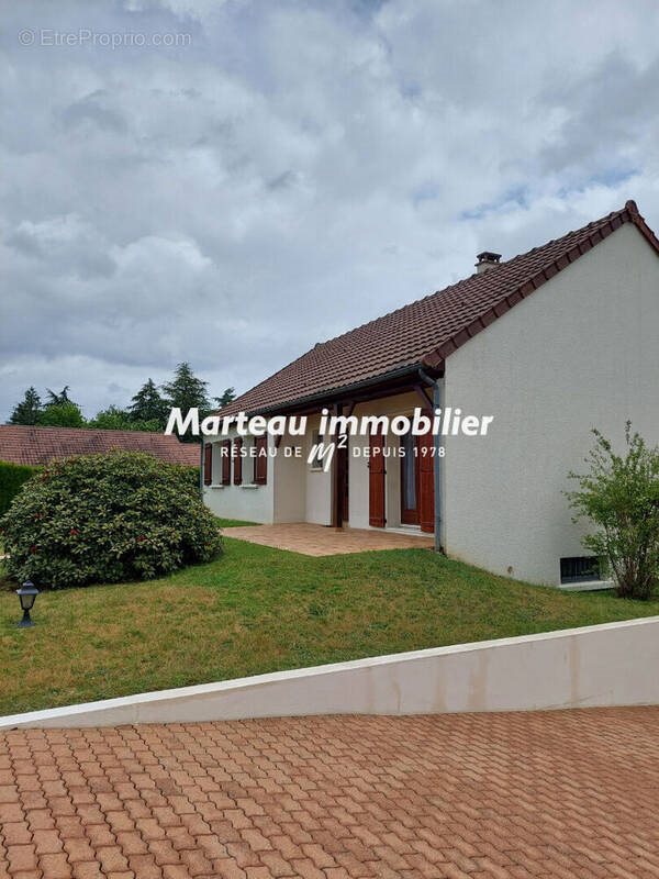 Maison à vendre, 87m², Savigné-l'Evêque