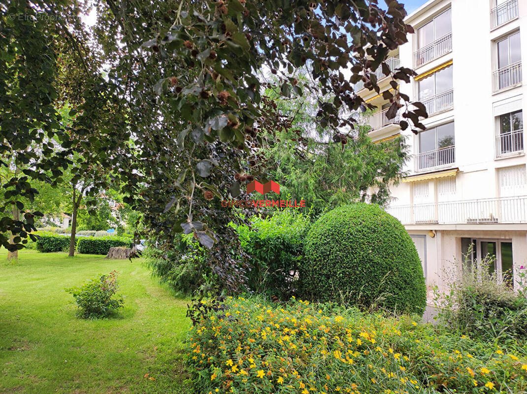 Appartement à vendre, 66m², La Celle-Saint-Cloud