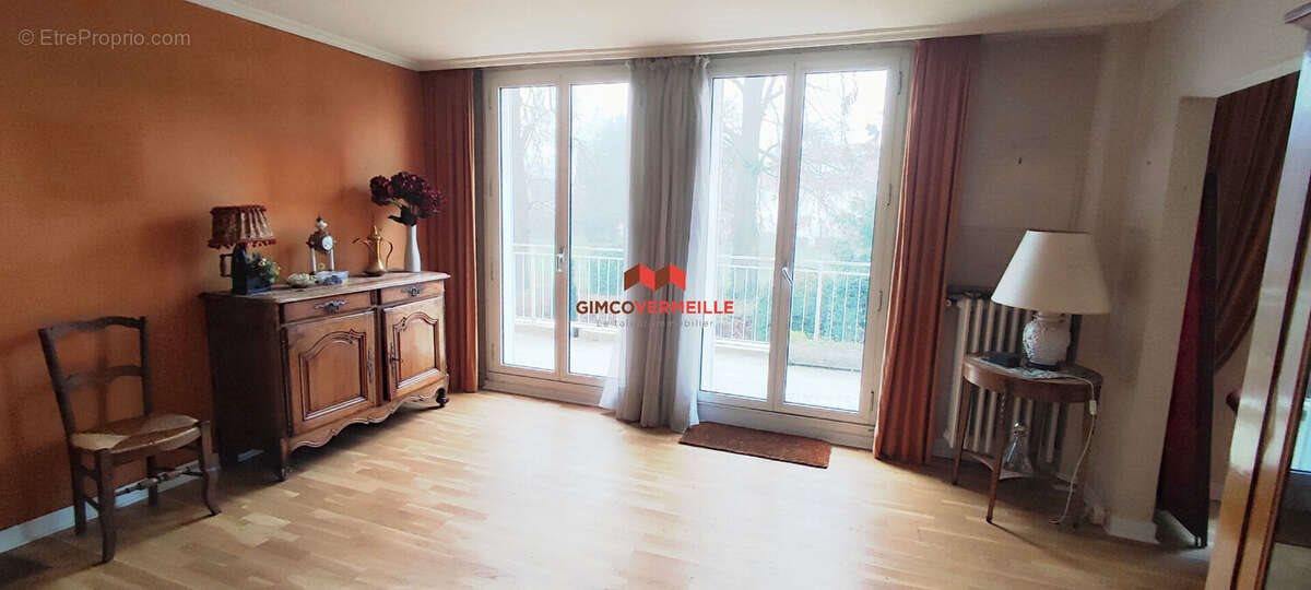 Appartement à vendre, 66m², La Celle-Saint-Cloud