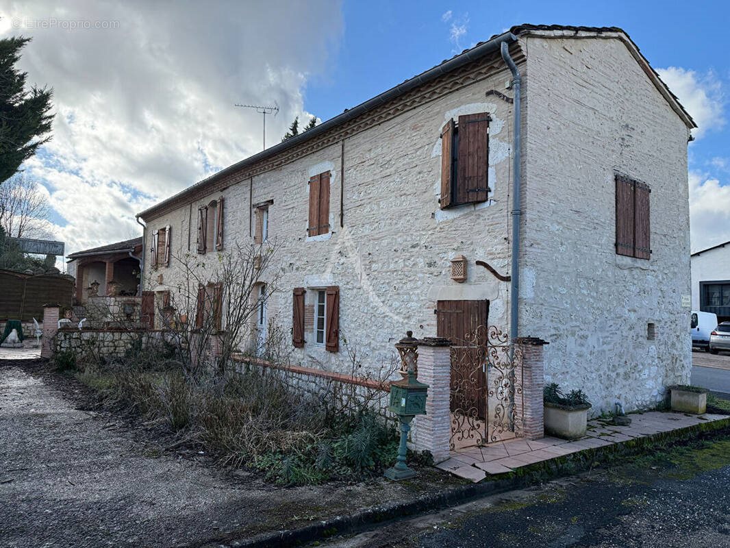 Maison à vendre, 151m², Gaillac