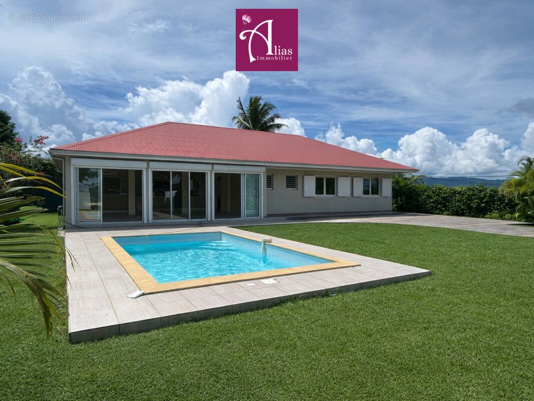 Maison à vendre, 168m², Petit-Bourg