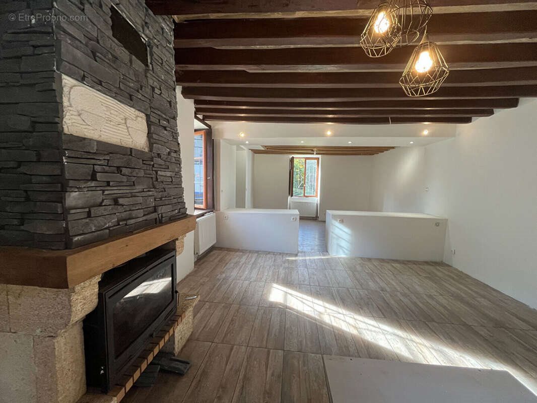 Maison à vendre, 169m², Méry-ès-Bois