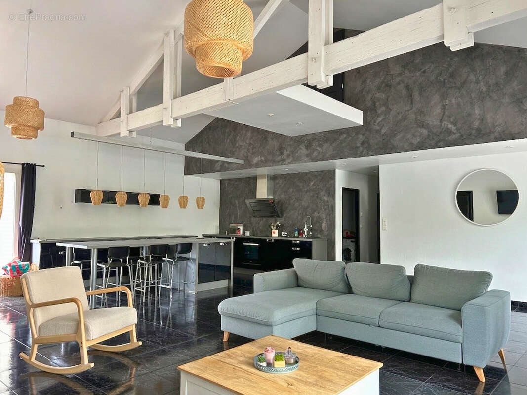 Maison à vendre, 107m², Cognac