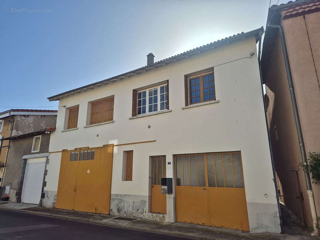 Appartement à vendre, 206m², Pont-du-Château