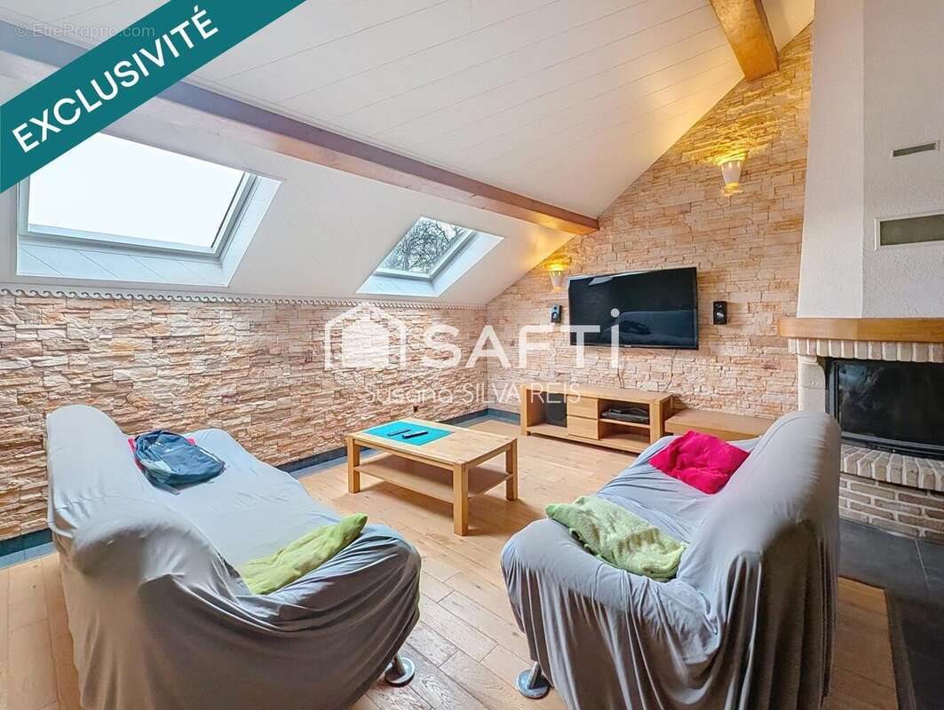 Maison à vendre, 204m², Châlonvillars