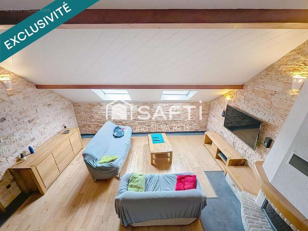 Maison à vendre, 204m², Châlonvillars