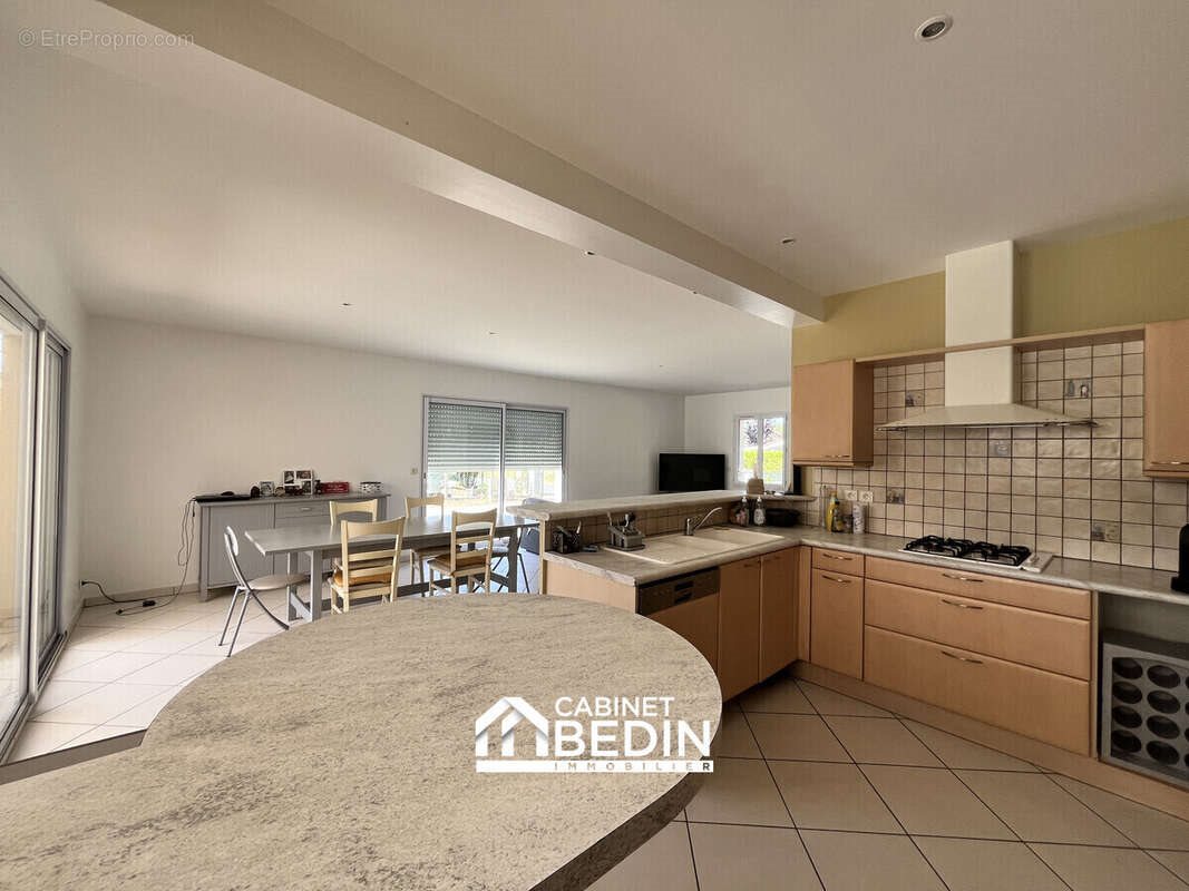 Maison à vendre, 130m², Le Taillan-Médoc