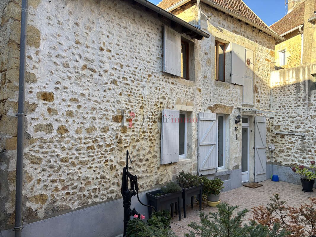 Maison à vendre, 148m², Bellême