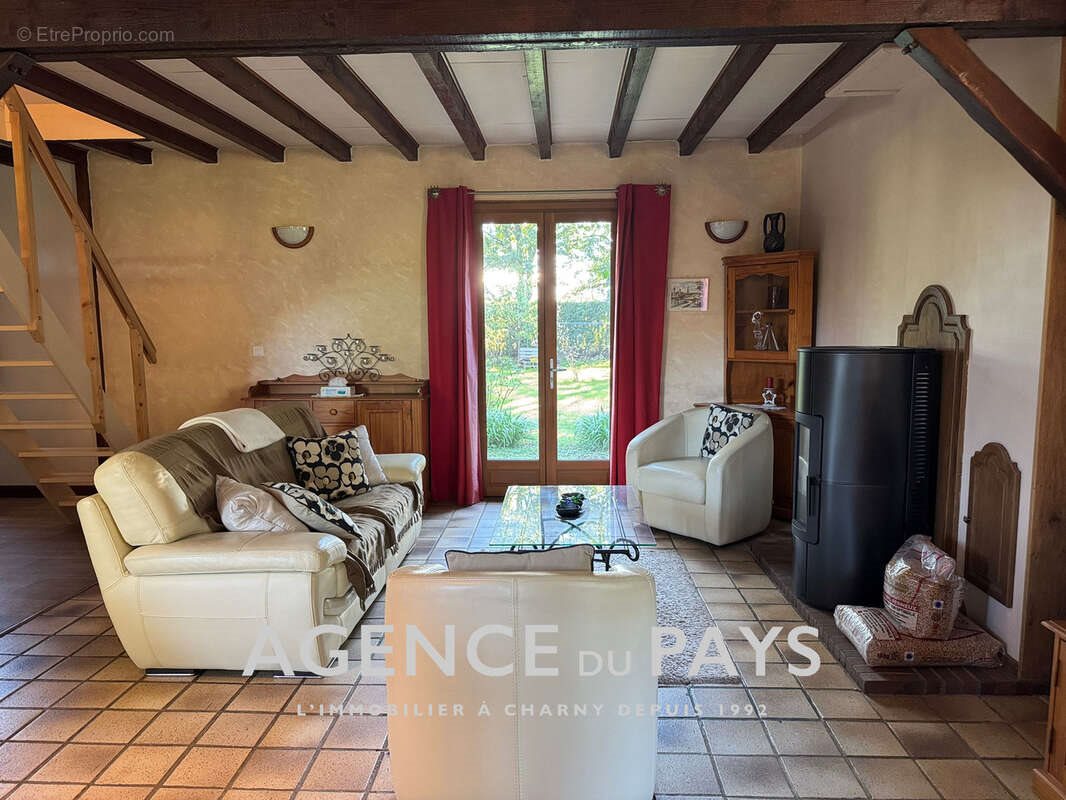Maison à vendre, 125m², Saint-Privé