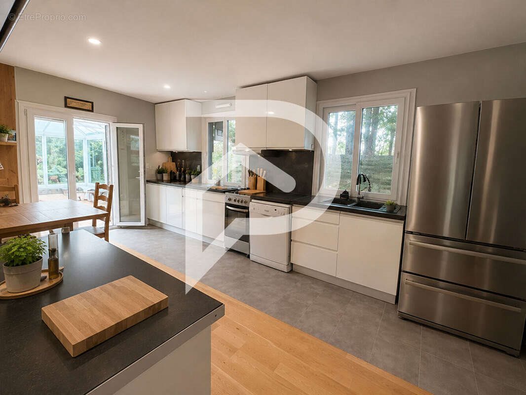 Maison à vendre, 140m², Méru