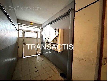 Appartement à vendre, 832m², Cayenne