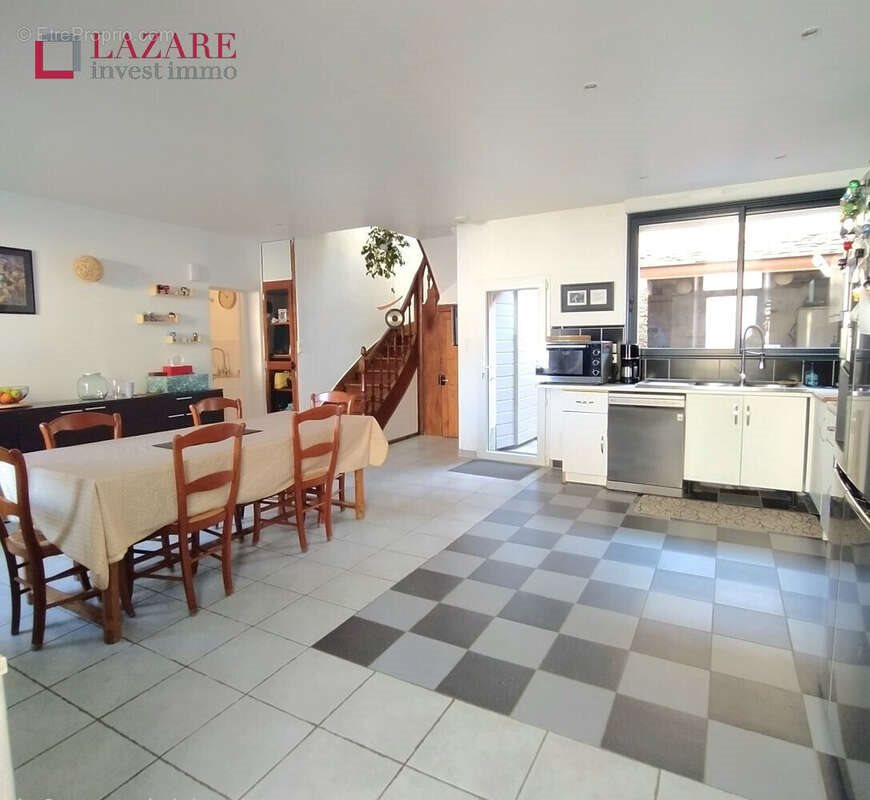 Maison à vendre, 168m², Bécon-les-Granits