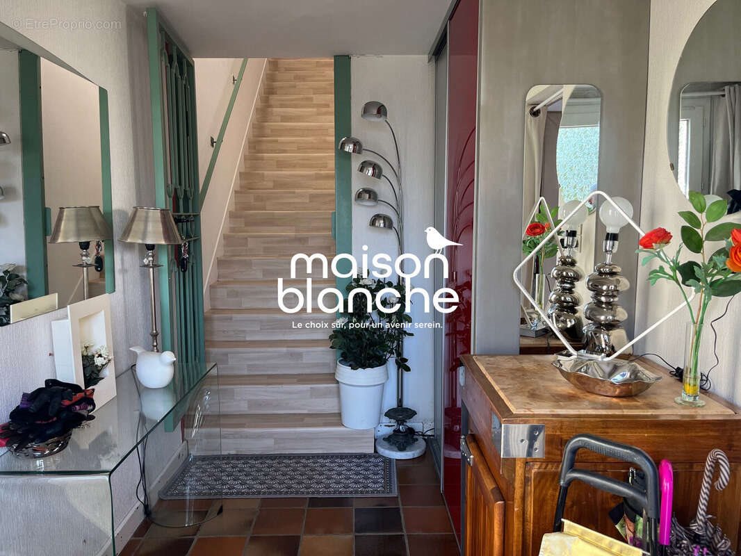 Maison à vendre, 286m², Surgères