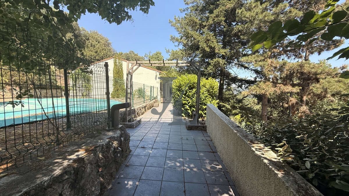 Maison à vendre, 99m², Saint-Péray